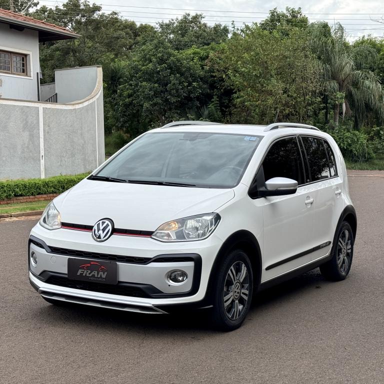VOLKSWAGEN Cross UP - Foto