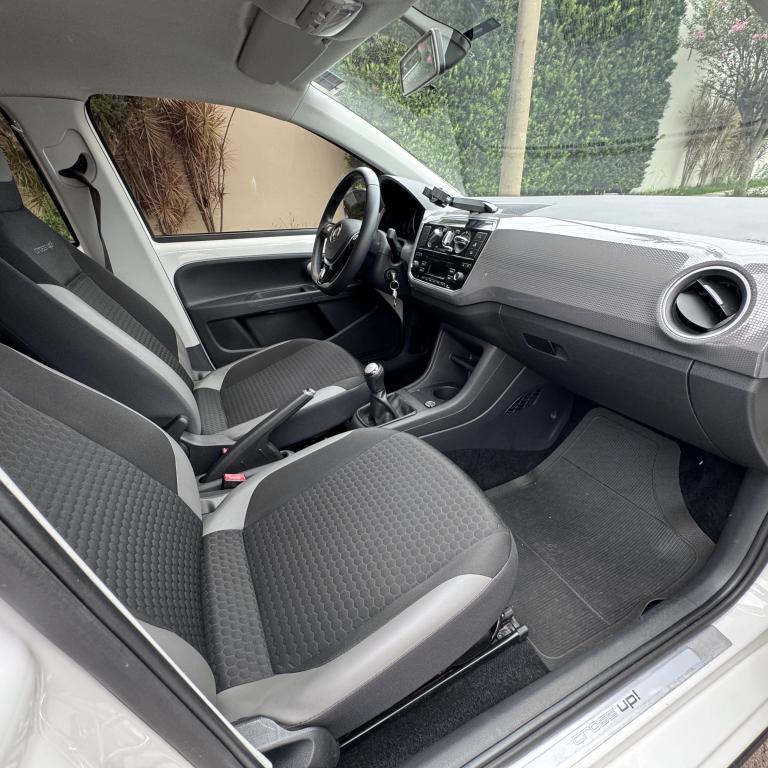 VOLKSWAGEN Cross UP - Foto