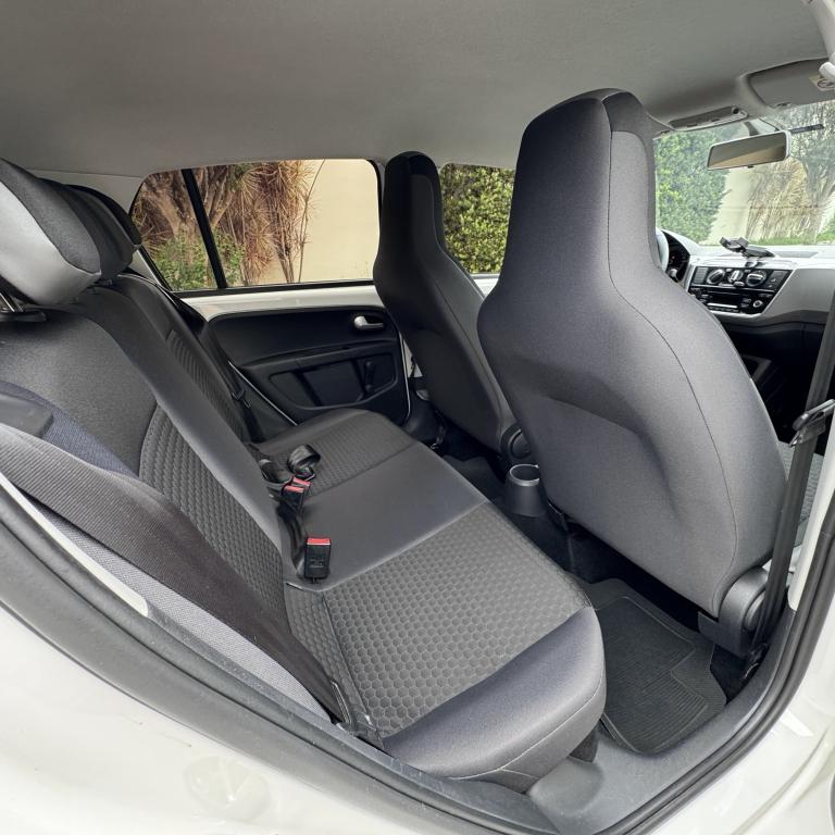 VOLKSWAGEN Cross UP - Foto