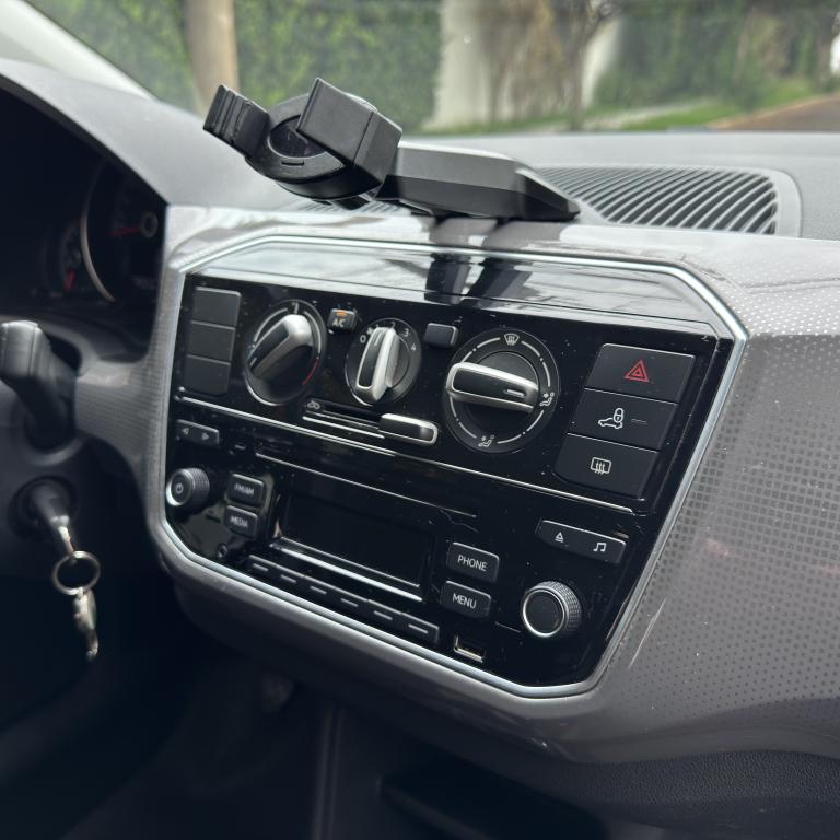 VOLKSWAGEN Cross UP - Foto