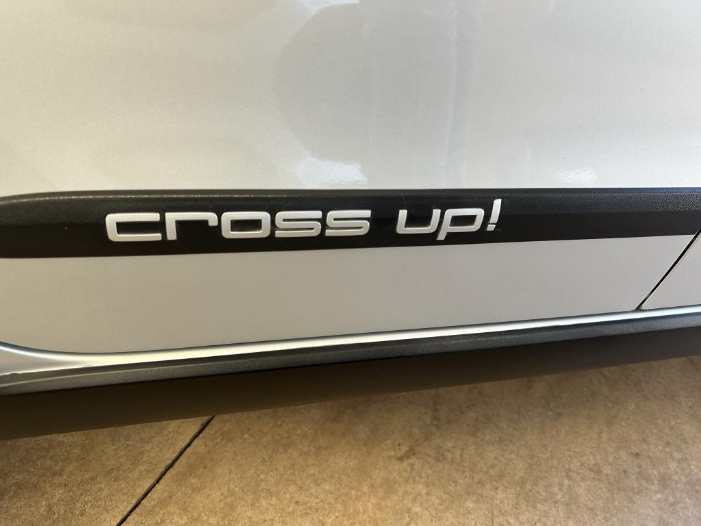 VOLKSWAGEN Cross UP - Foto