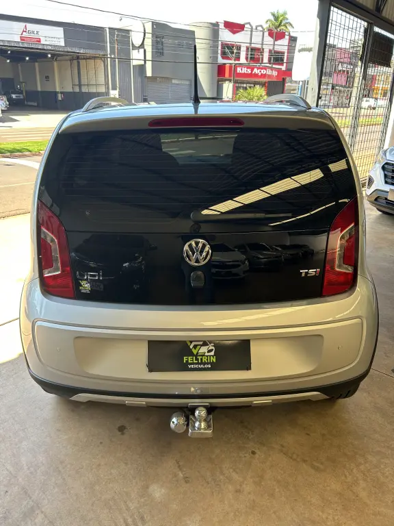 VOLKSWAGEN Cross UP - Foto