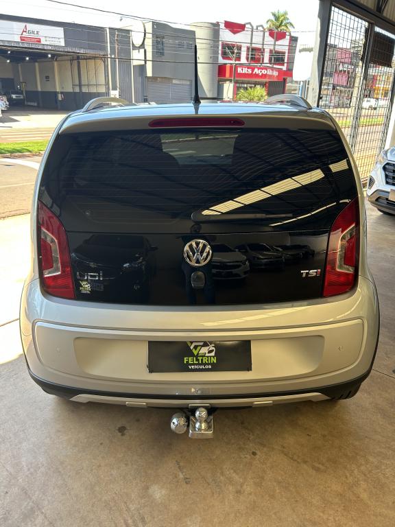 VOLKSWAGEN Cross UP - Foto