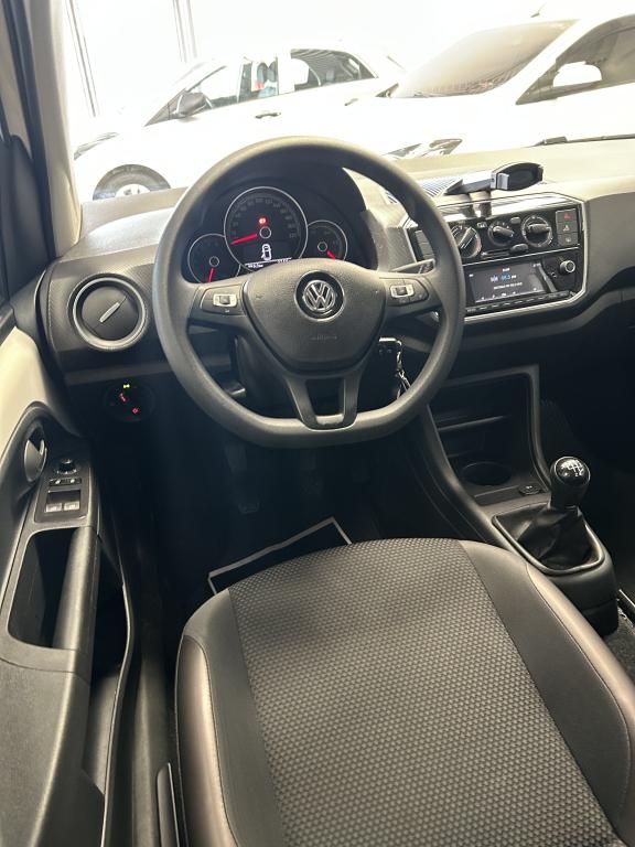 VOLKSWAGEN Cross UP - Foto
