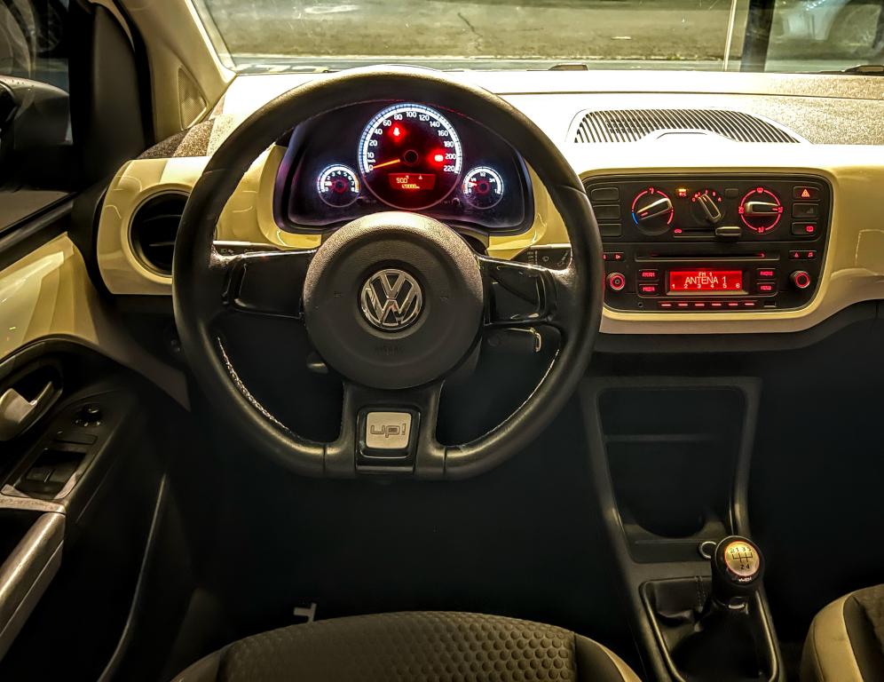 VOLKSWAGEN Cross UP - Foto