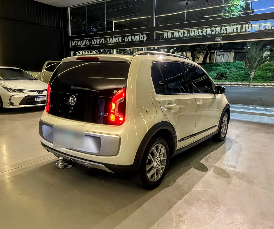 VOLKSWAGEN Cross UP - Foto