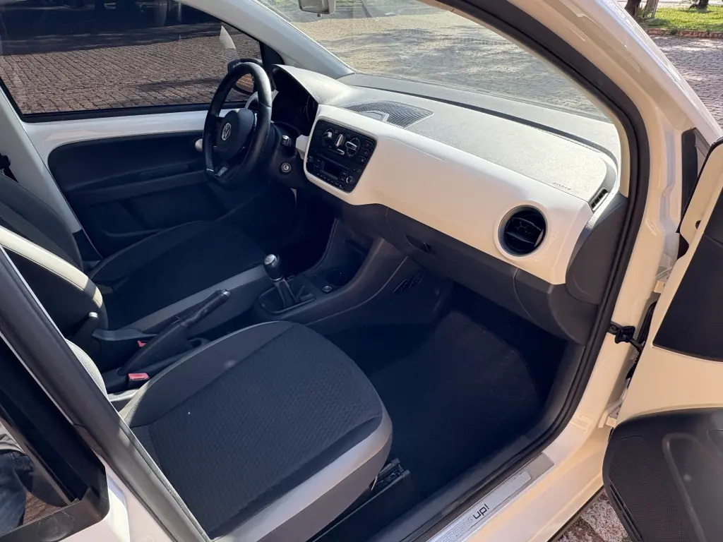 VOLKSWAGEN Cross UP - Foto