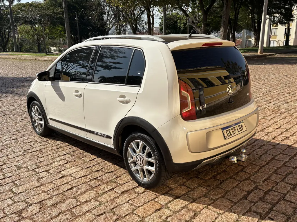 VOLKSWAGEN Cross UP - Foto
