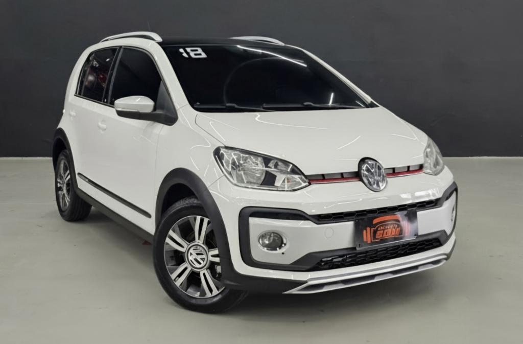 VOLKSWAGEN Cross UP