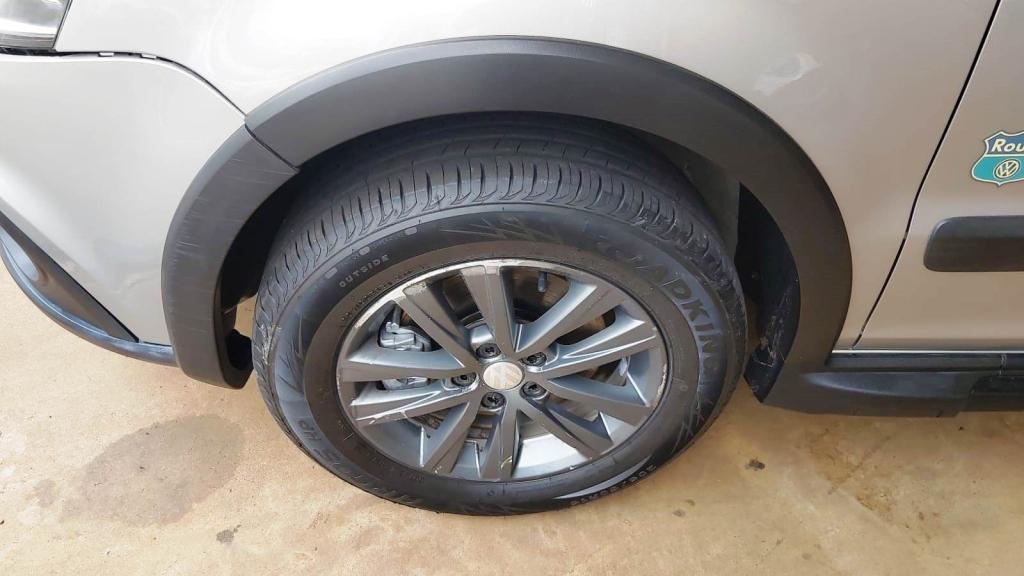 VOLKSWAGEN Crossfox - Foto