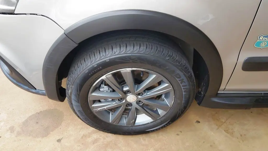 VOLKSWAGEN Crossfox - Foto