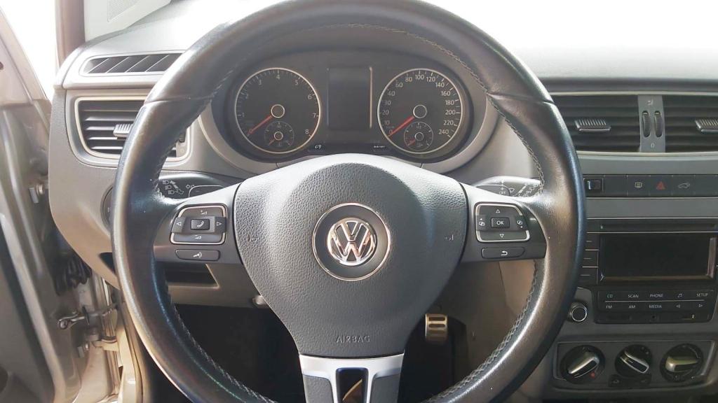 VOLKSWAGEN Crossfox - Foto
