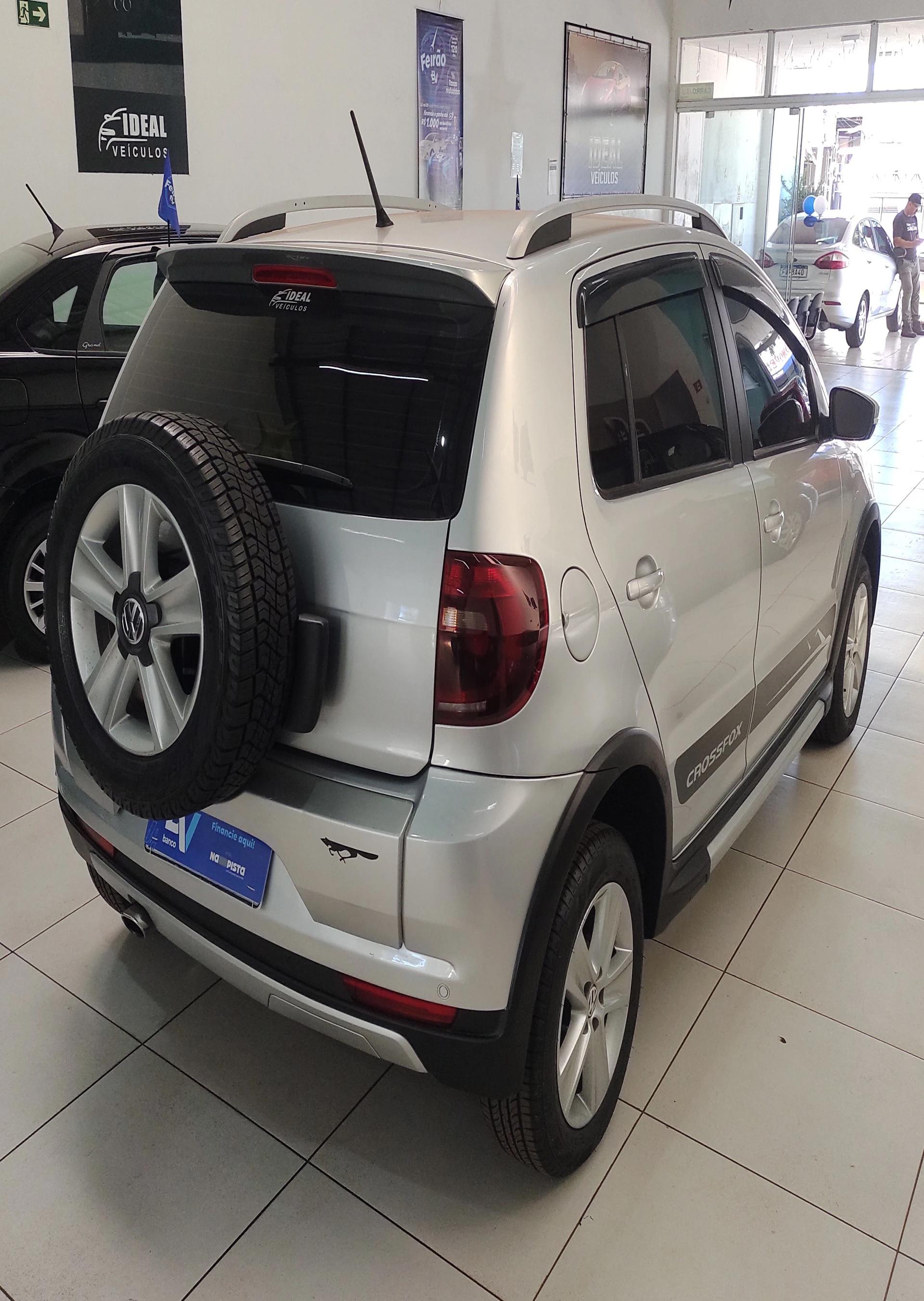 VOLKSWAGEN Crossfox - Foto