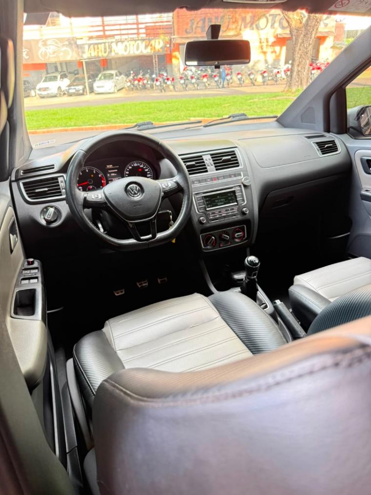 VOLKSWAGEN Crossfox - Foto