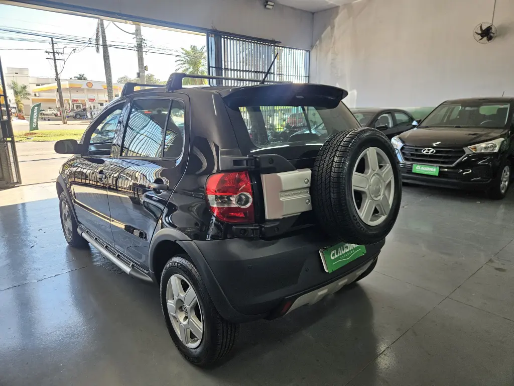 VOLKSWAGEN Crossfox - Foto