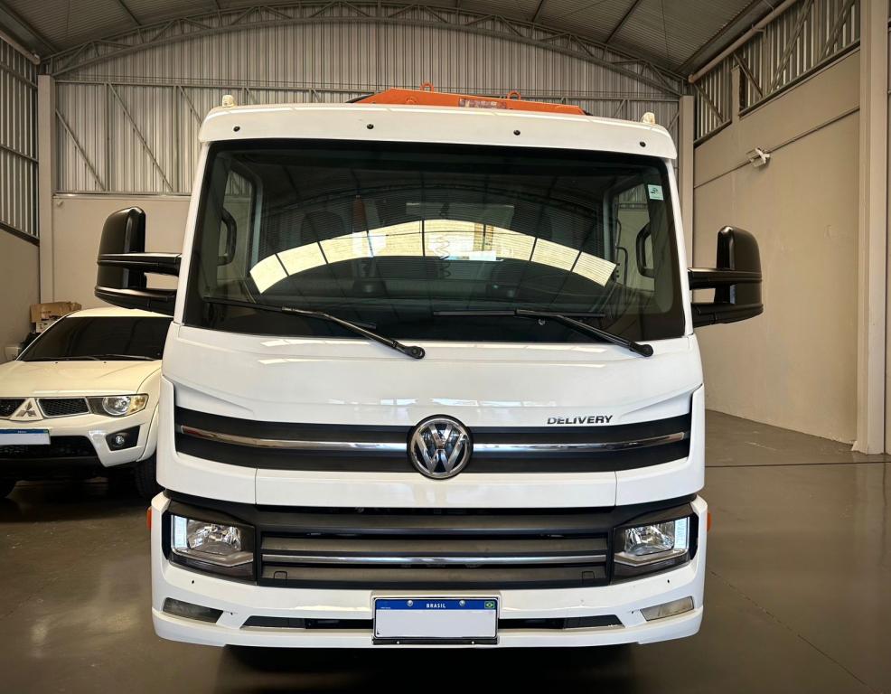 VOLKSWAGEN Delivery - Foto