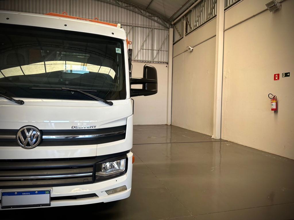VOLKSWAGEN Delivery - Foto