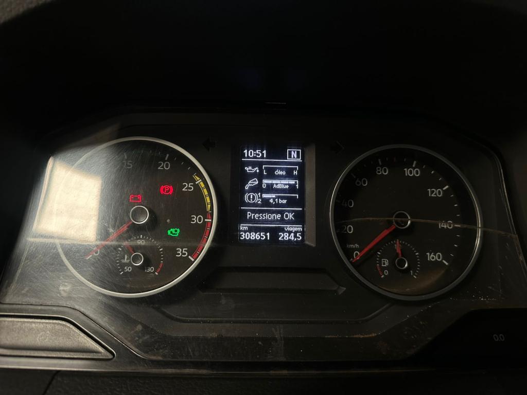 VOLKSWAGEN Delivery - Foto