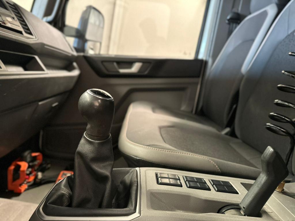 VOLKSWAGEN Delivery - Foto