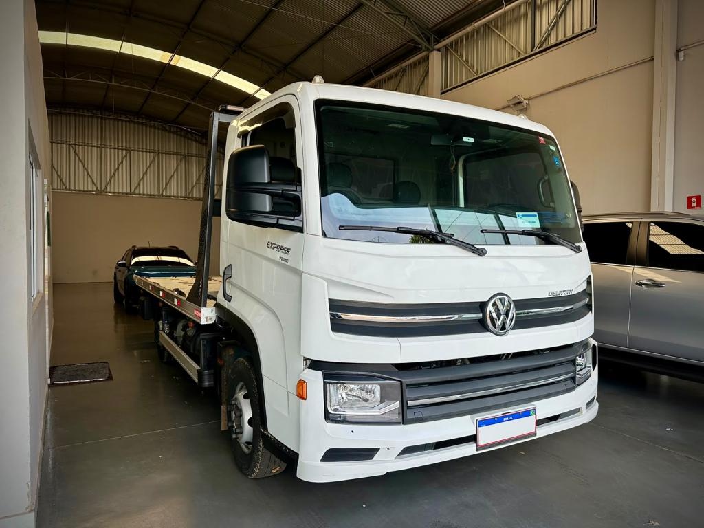 VOLKSWAGEN Delivery