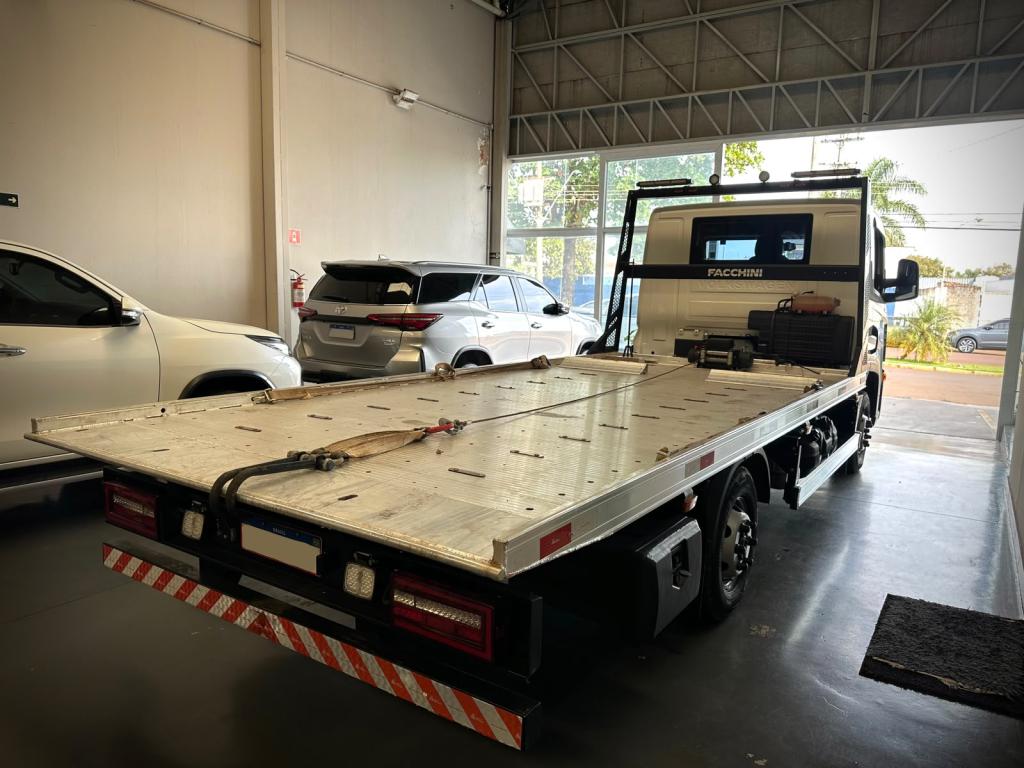 VOLKSWAGEN Delivery - Foto