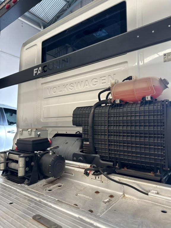 VOLKSWAGEN Delivery - Foto