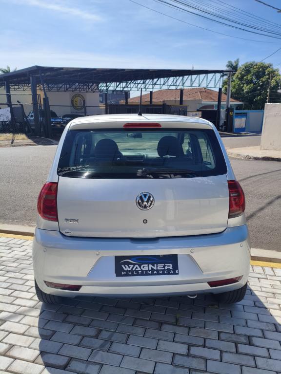 VOLKSWAGEN Fox - Foto