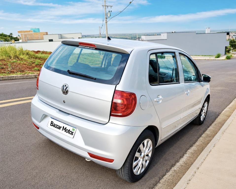 VOLKSWAGEN Fox - Foto
