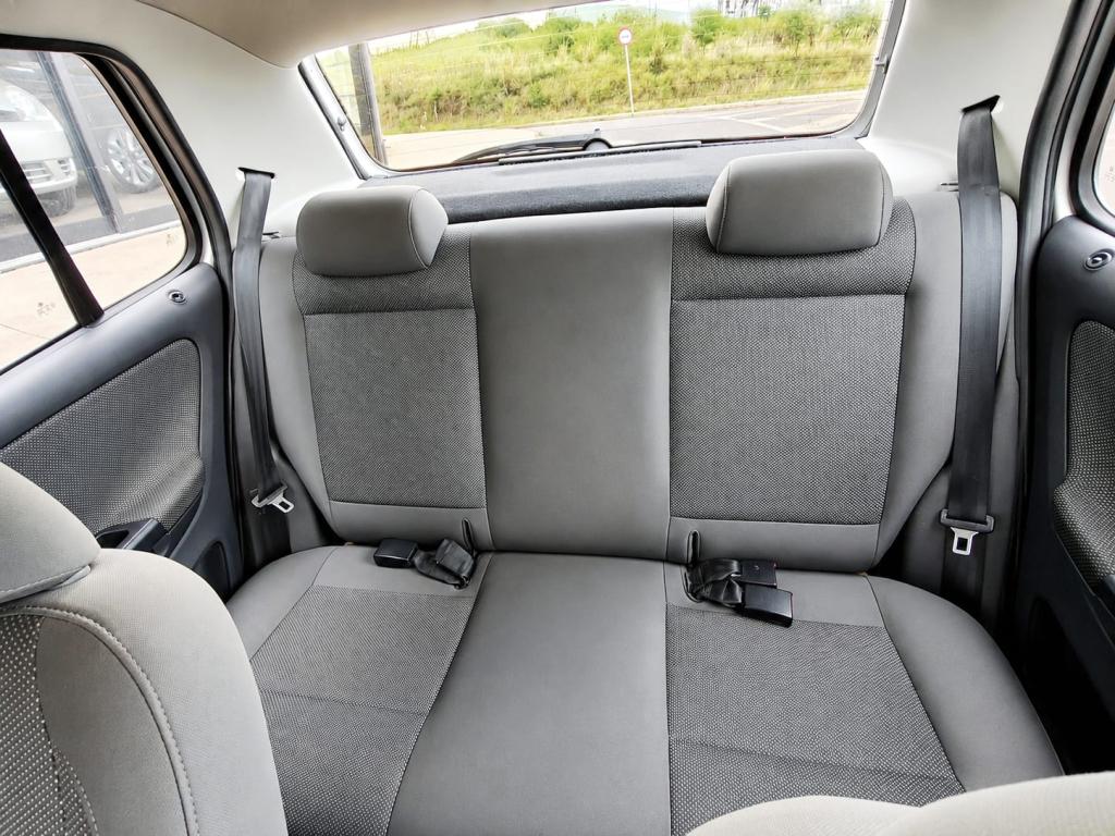 VOLKSWAGEN Fox - Foto