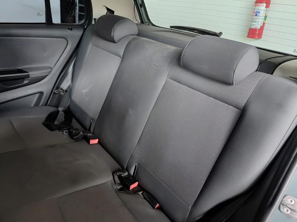 VOLKSWAGEN Fox - Foto