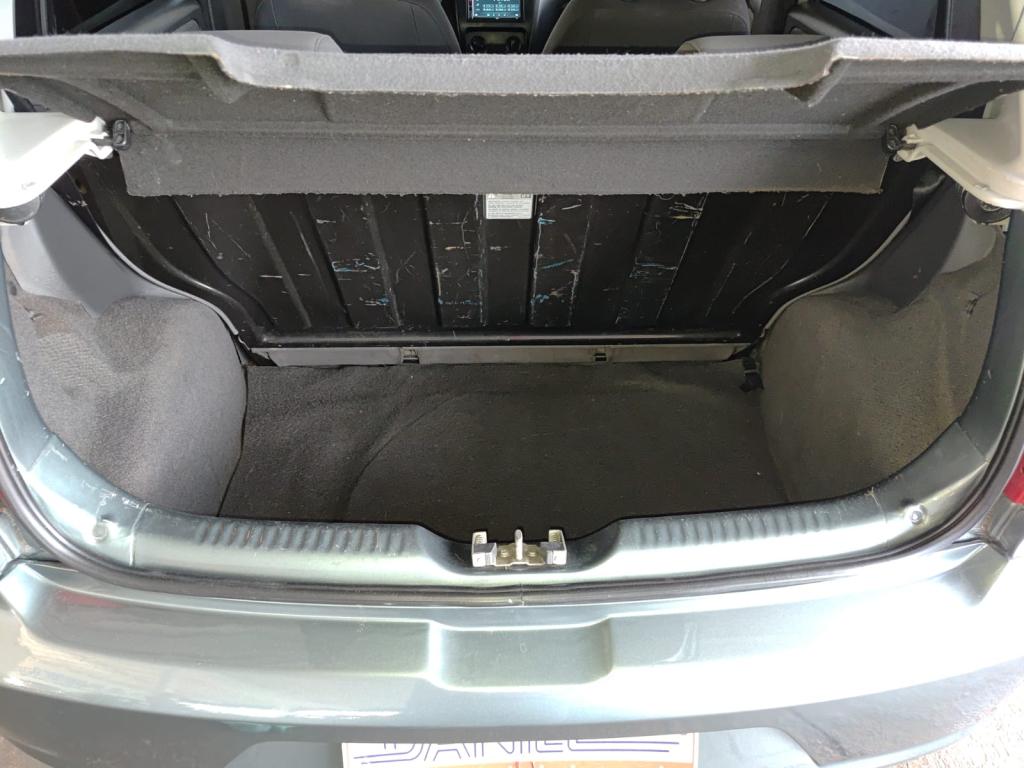 VOLKSWAGEN Fox - Foto