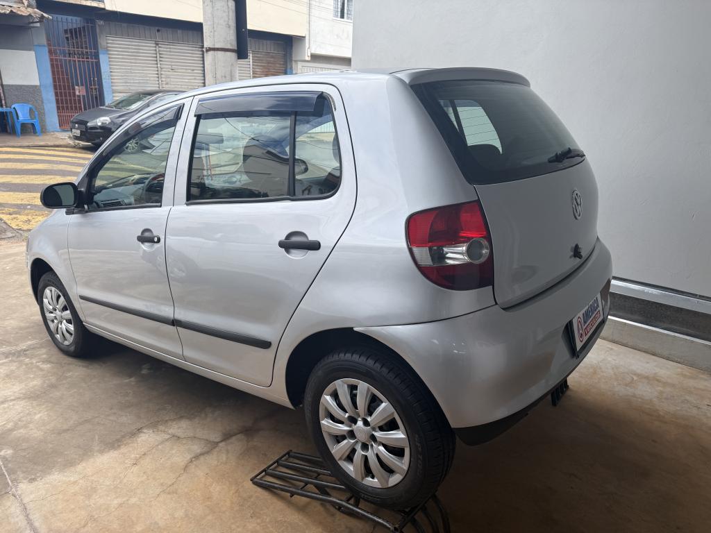 VOLKSWAGEN Fox - Foto