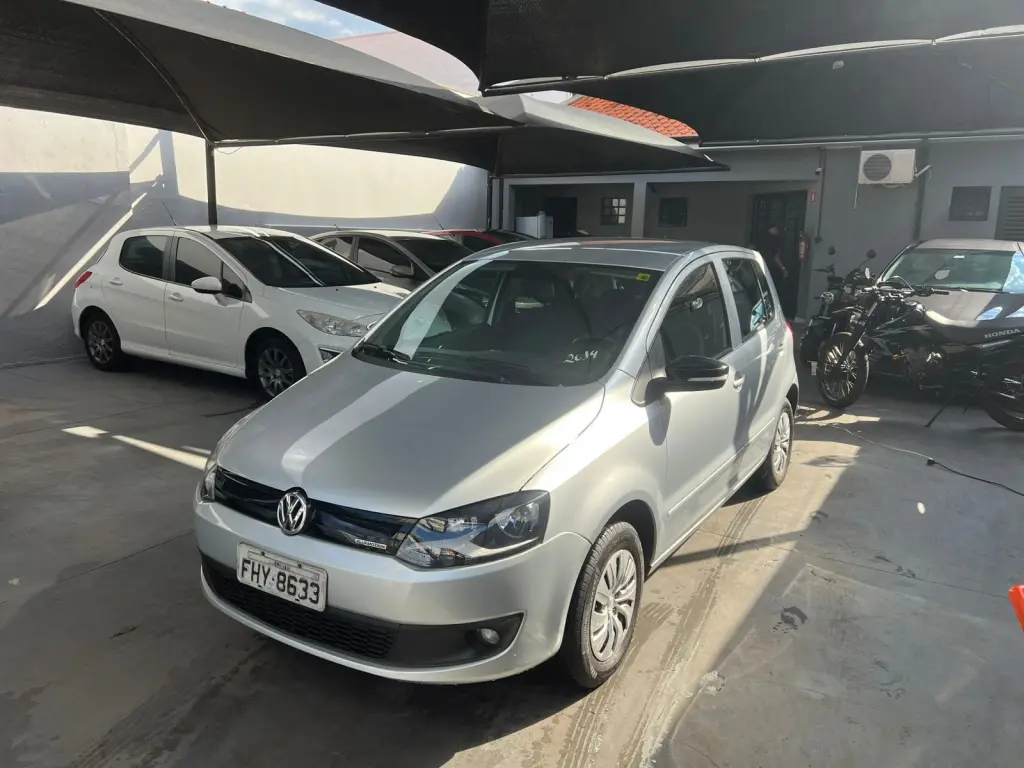 VOLKSWAGEN Fox - Foto