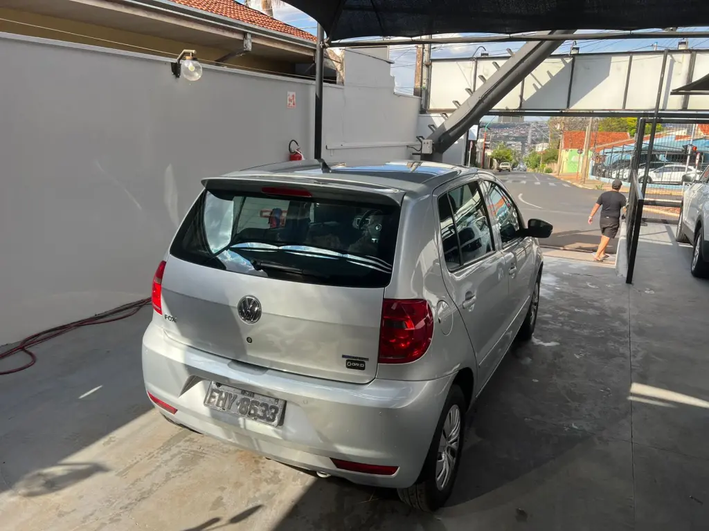 VOLKSWAGEN Fox - Foto