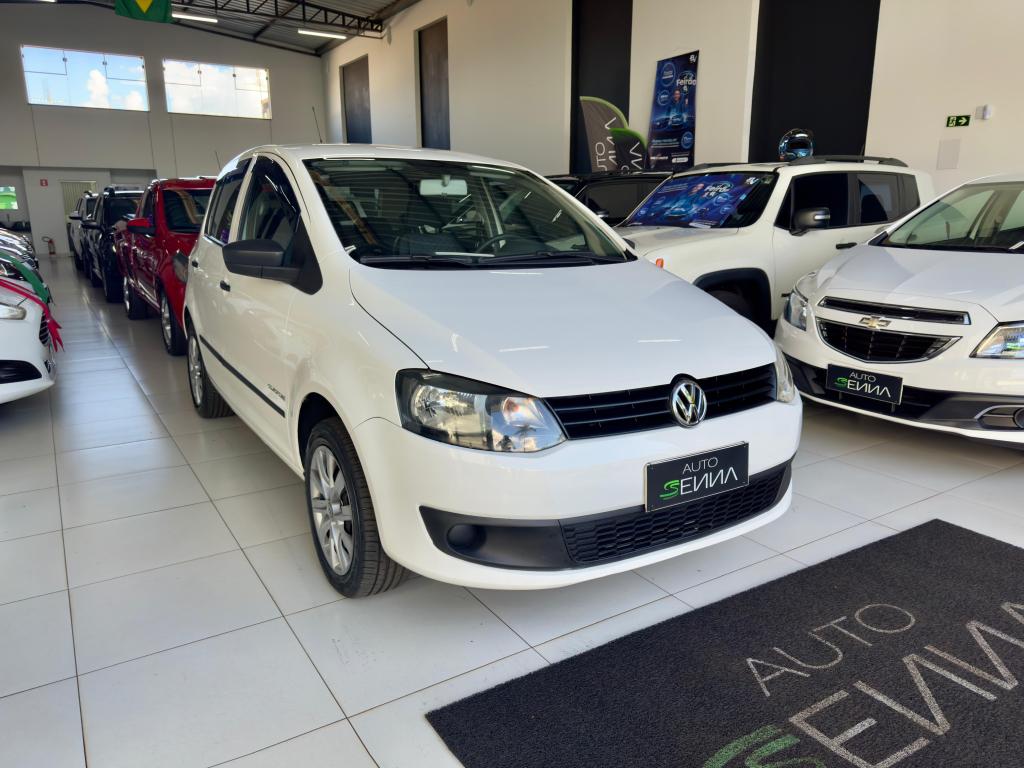 VOLKSWAGEN Fox - Foto