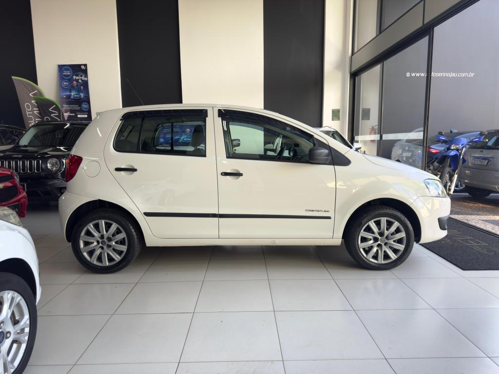 VOLKSWAGEN Fox - Foto