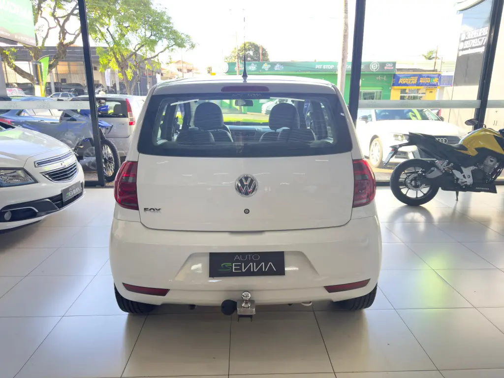 VOLKSWAGEN Fox - Foto