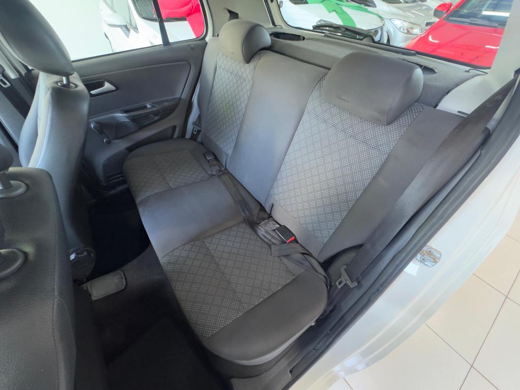 VOLKSWAGEN Fox - Foto