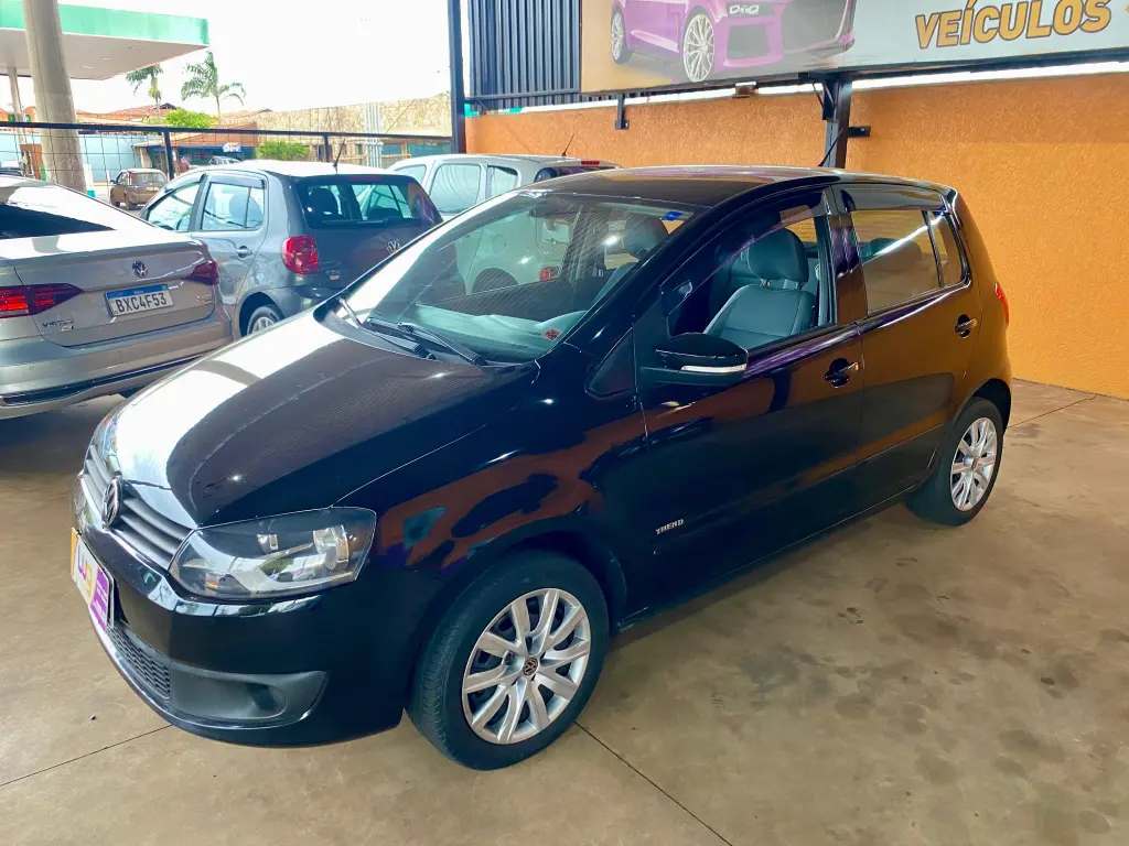 VOLKSWAGEN Fox - Foto