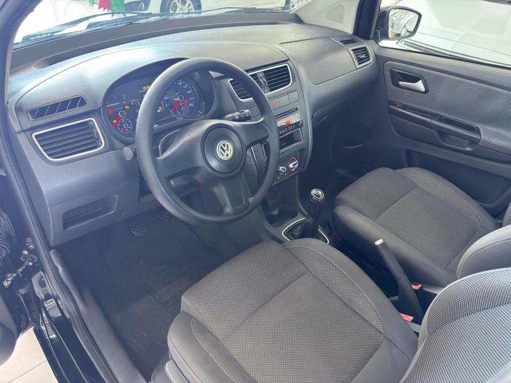 VOLKSWAGEN Fox - Foto
