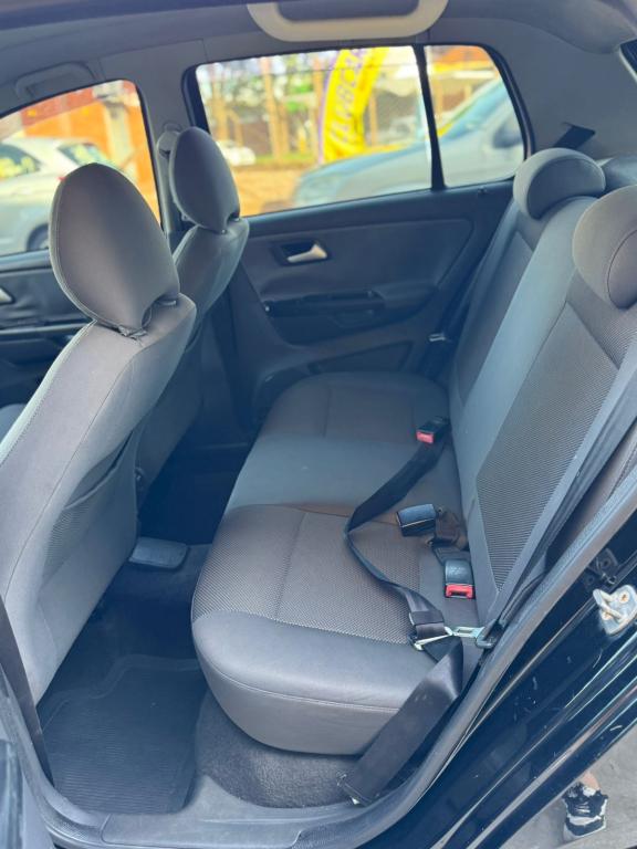 VOLKSWAGEN Fox - Foto