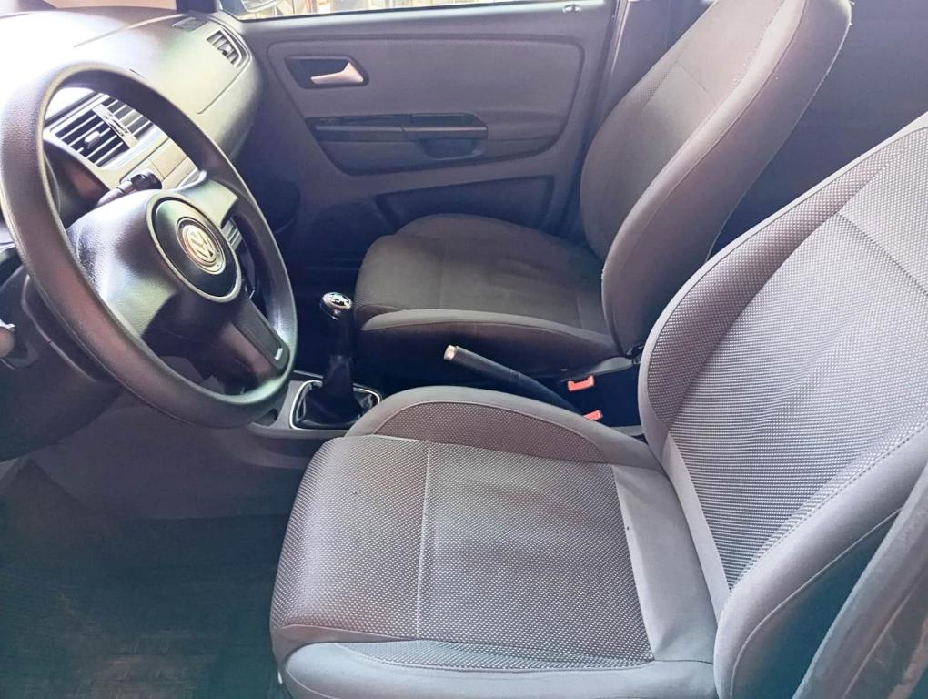 VOLKSWAGEN Fox - Foto