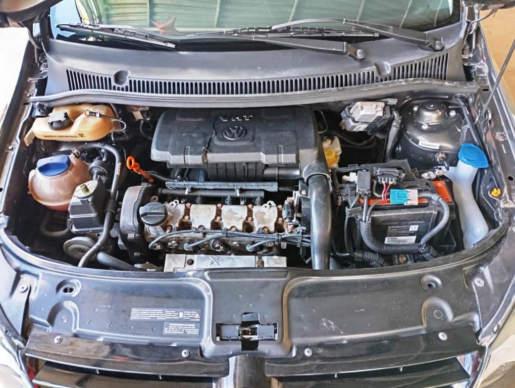 VOLKSWAGEN Fox - Foto