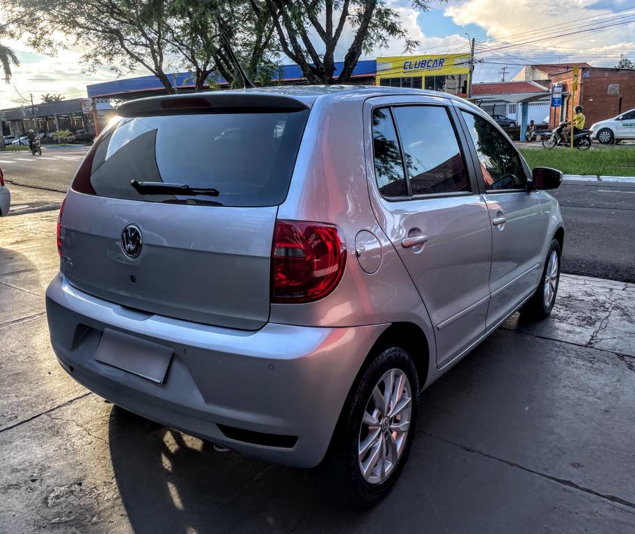 VOLKSWAGEN Fox - Foto