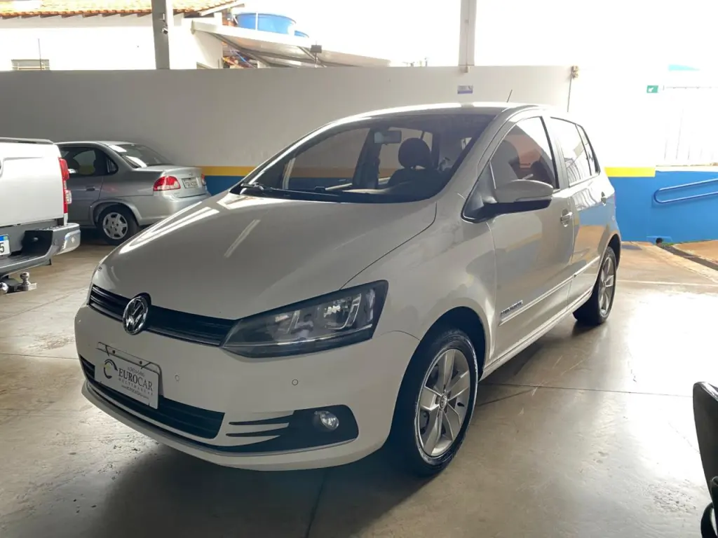 VOLKSWAGEN Fox - Foto