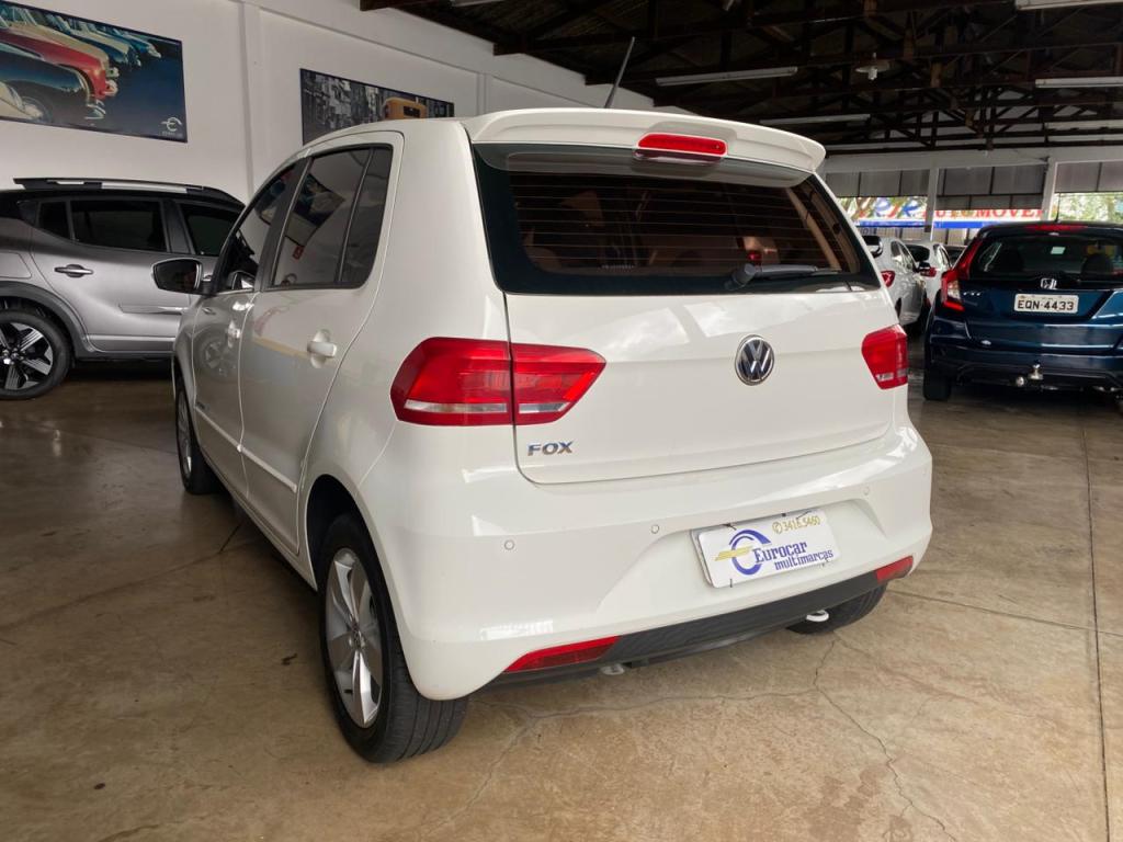 VOLKSWAGEN Fox - Foto