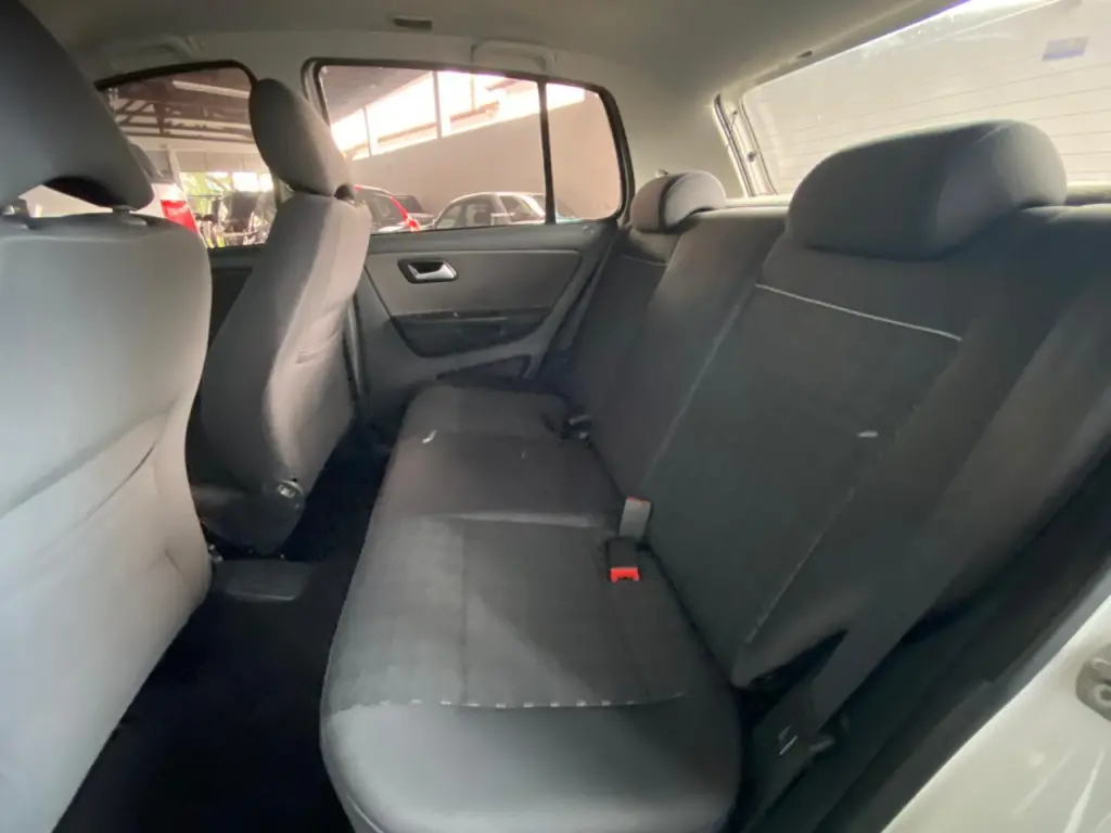 VOLKSWAGEN Fox - Foto