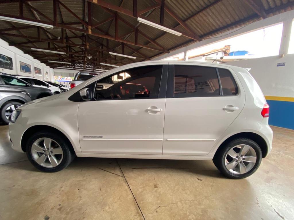 VOLKSWAGEN Fox - Foto