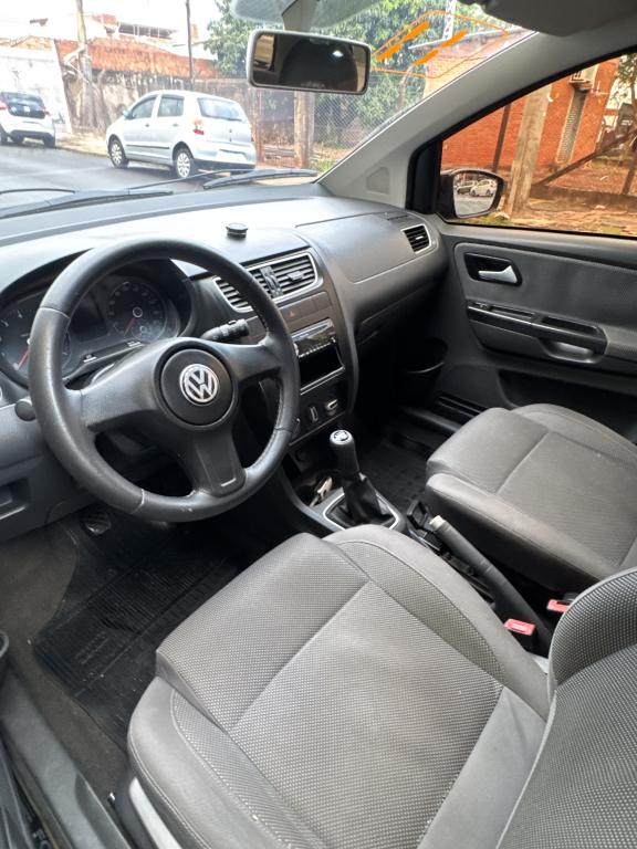 VOLKSWAGEN Fox - Foto