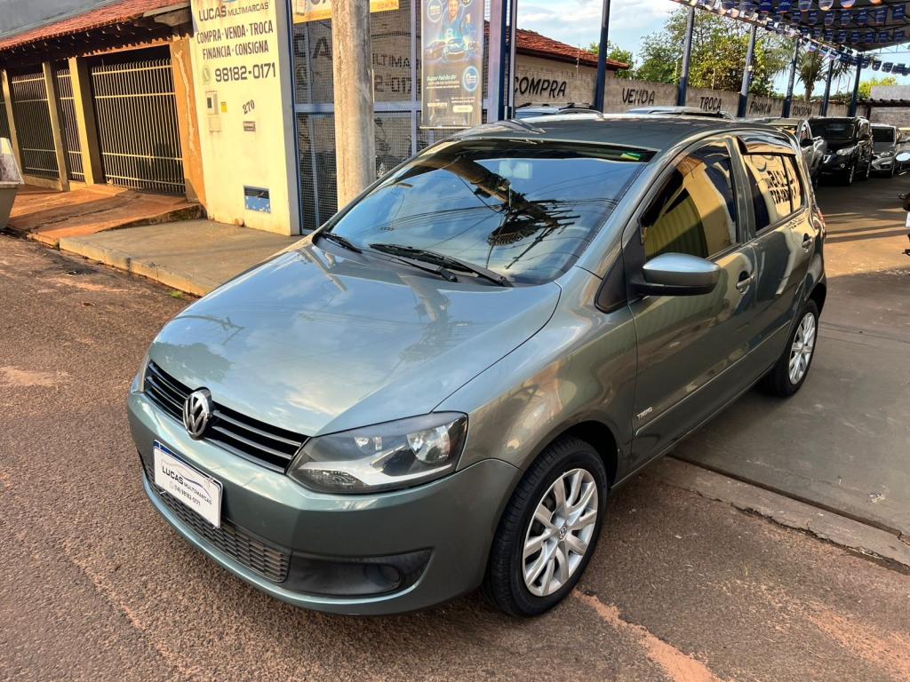 VOLKSWAGEN Fox - Foto